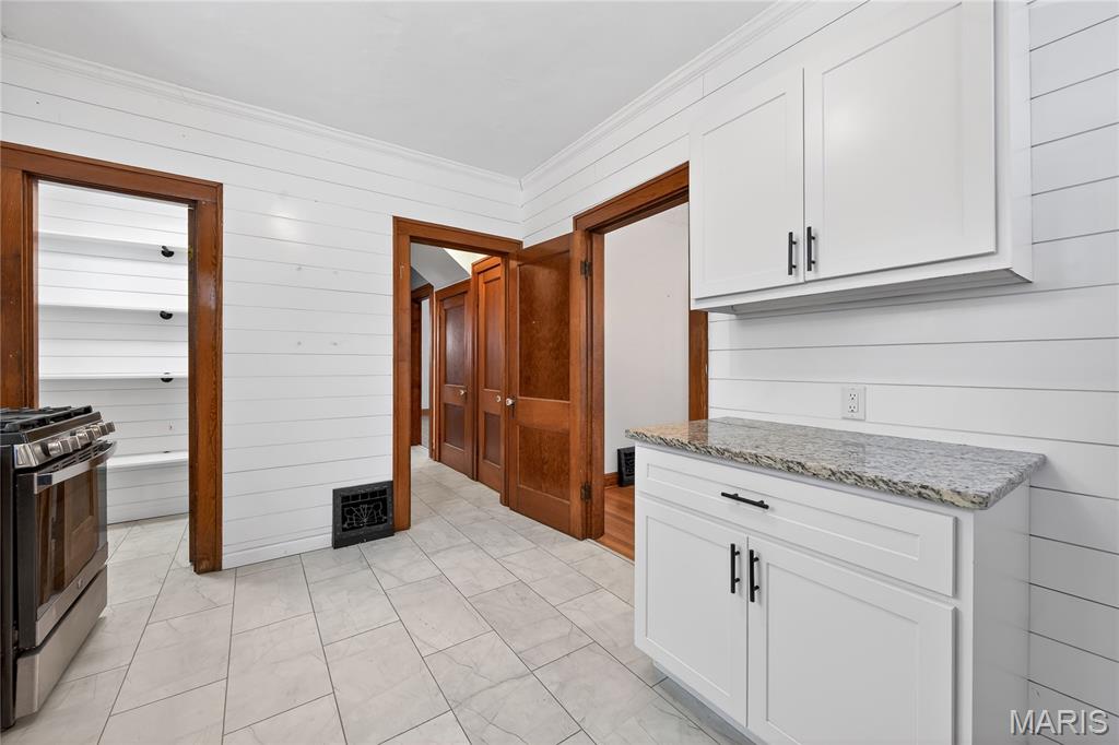 City/St Charles - Residential