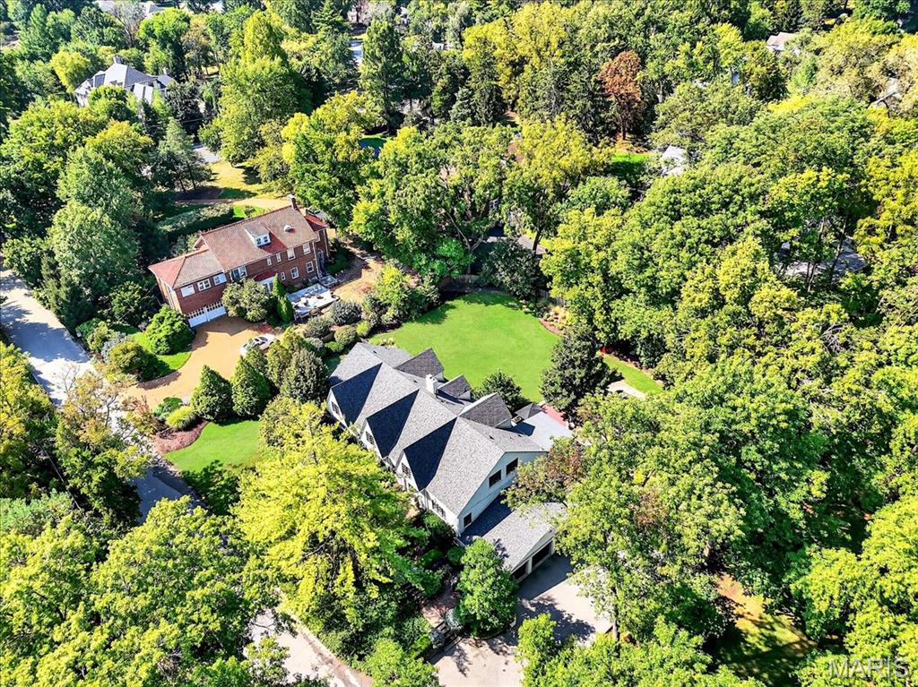 Summit Tr - Residential