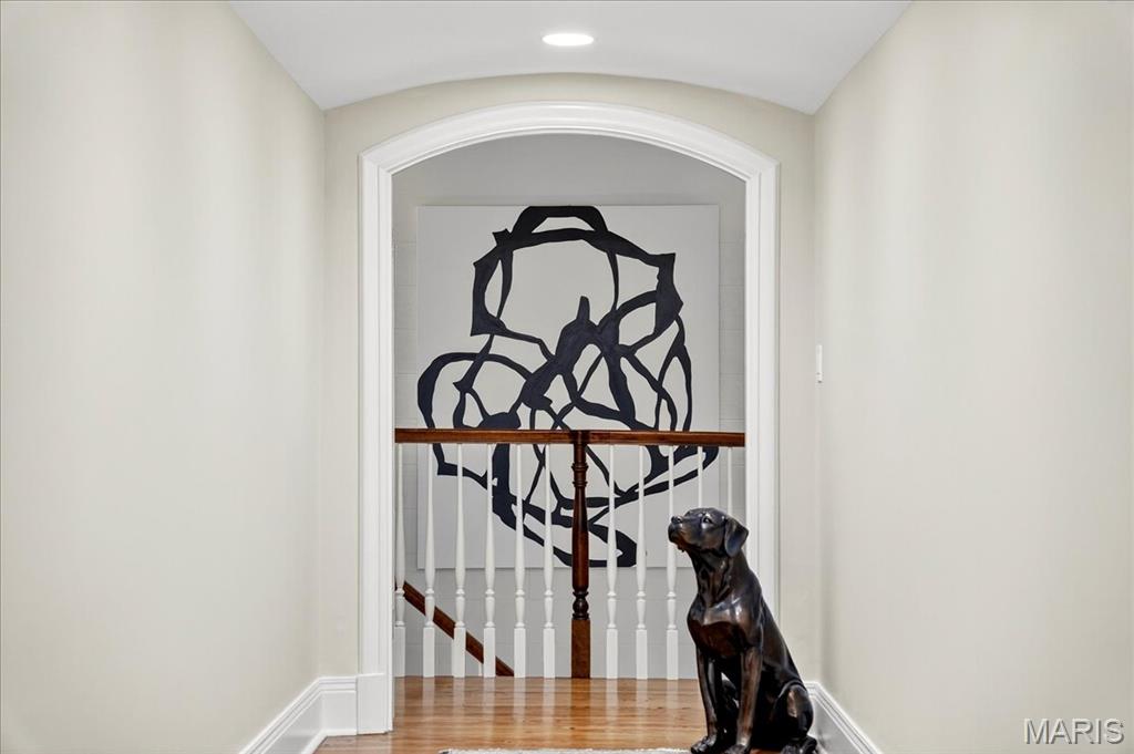 Summit Tr - Residential