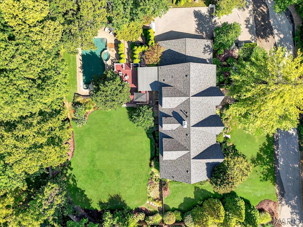 Summit Tr - Residential