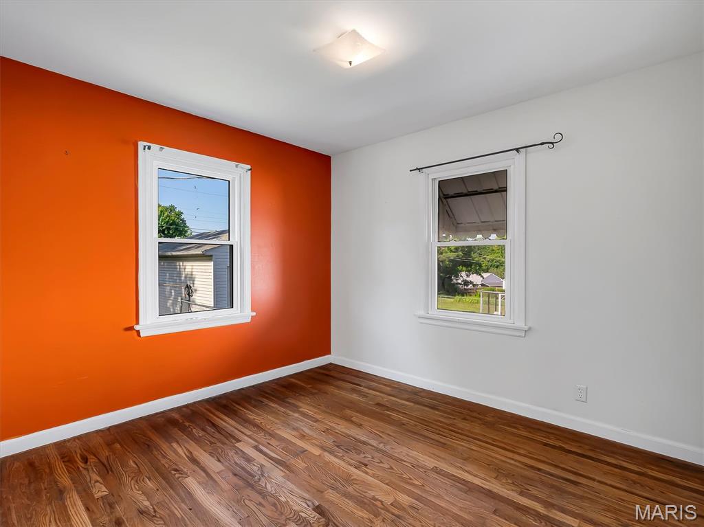 Mc Neary Manor - Residential