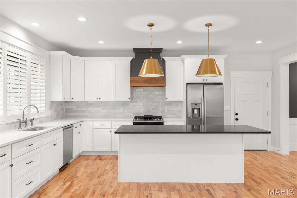 Floria Place - Residential