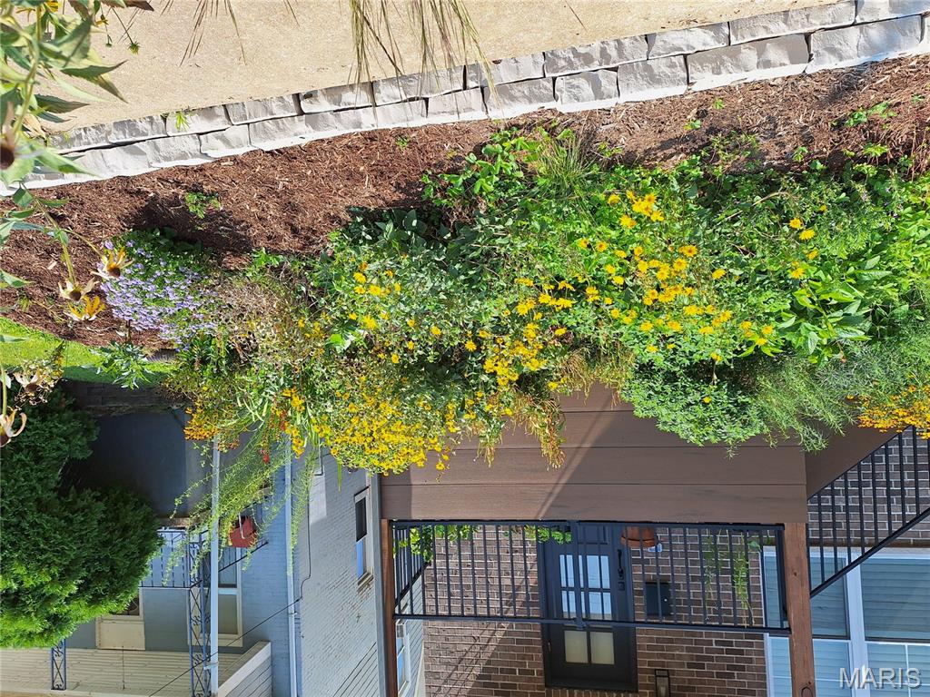 Floria Place - Residential