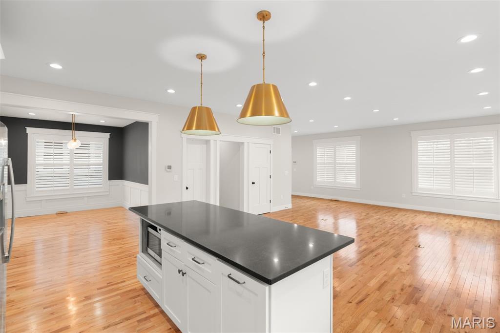 Floria Place - Residential