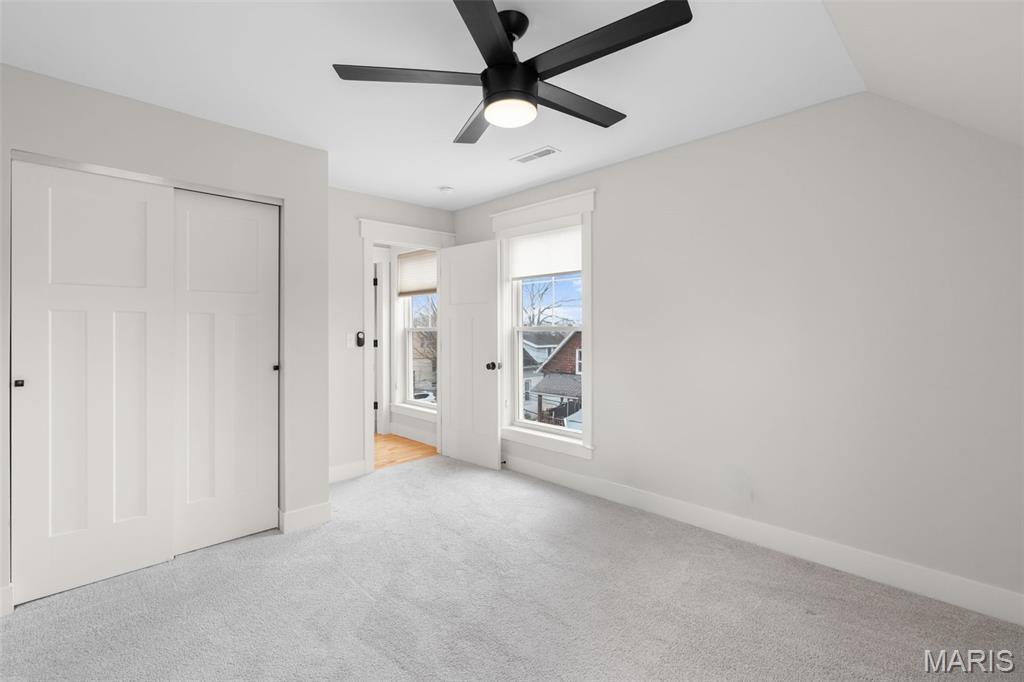 Floria Place - Residential