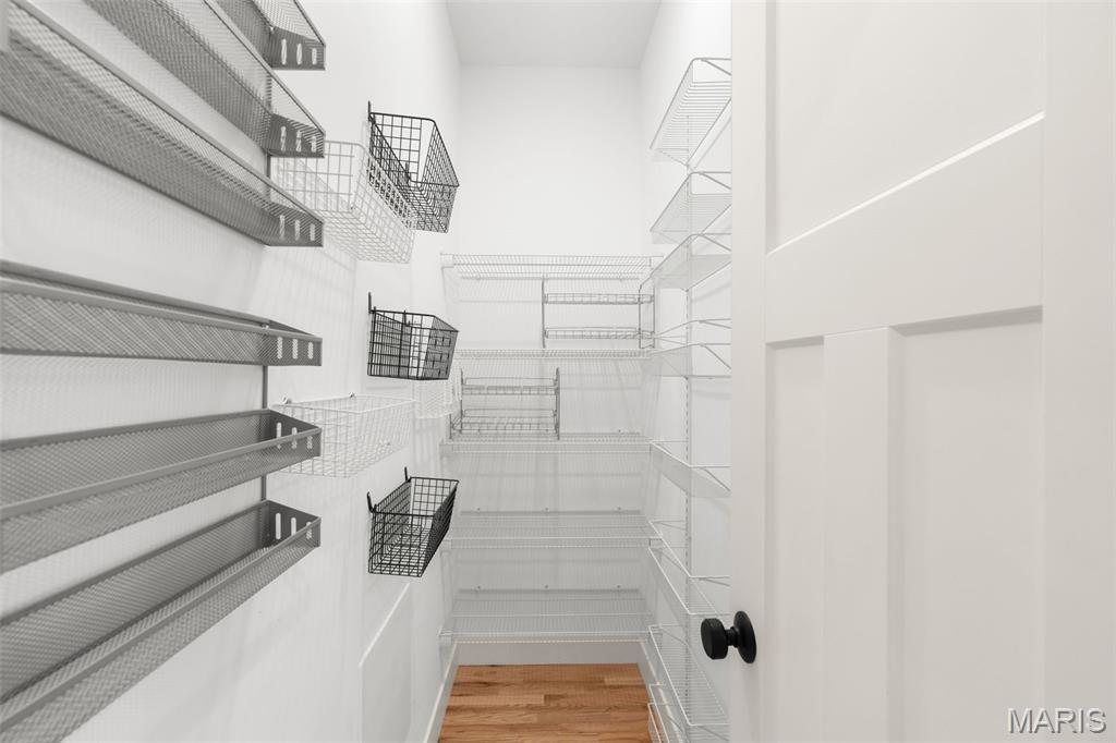 Floria Place - Residential