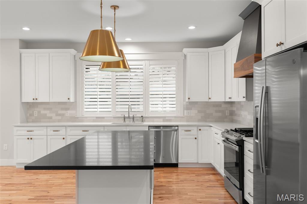 Floria Place - Residential