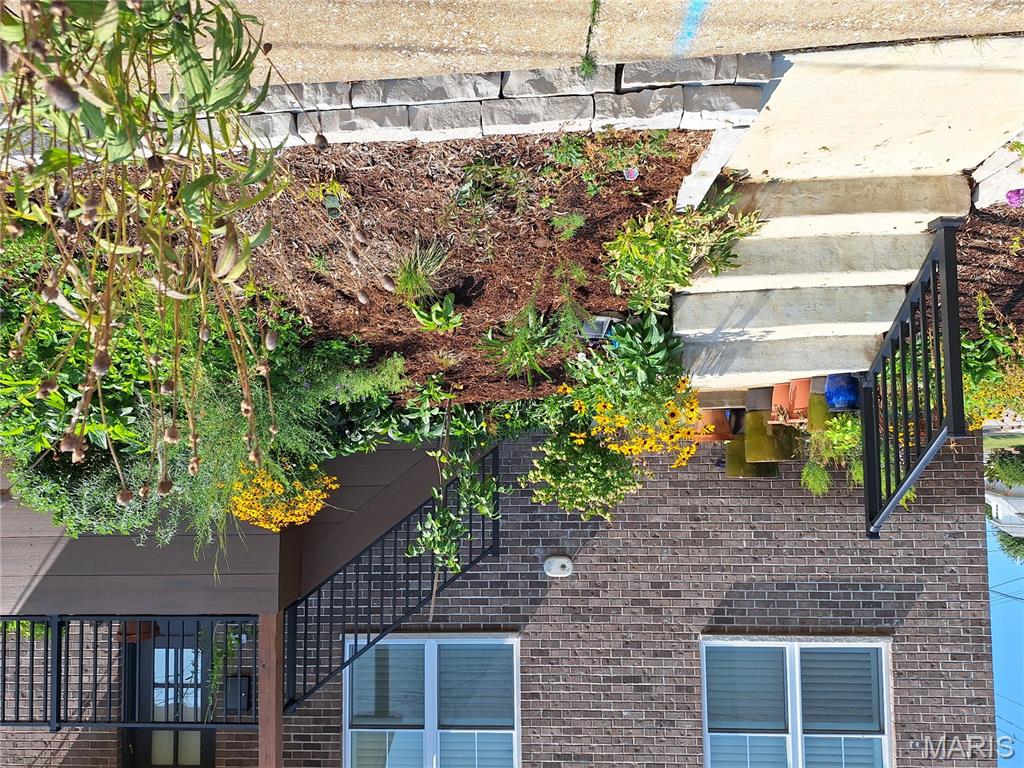 Floria Place - Residential