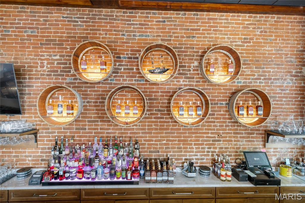 East Wharf Street - Commercial Sale