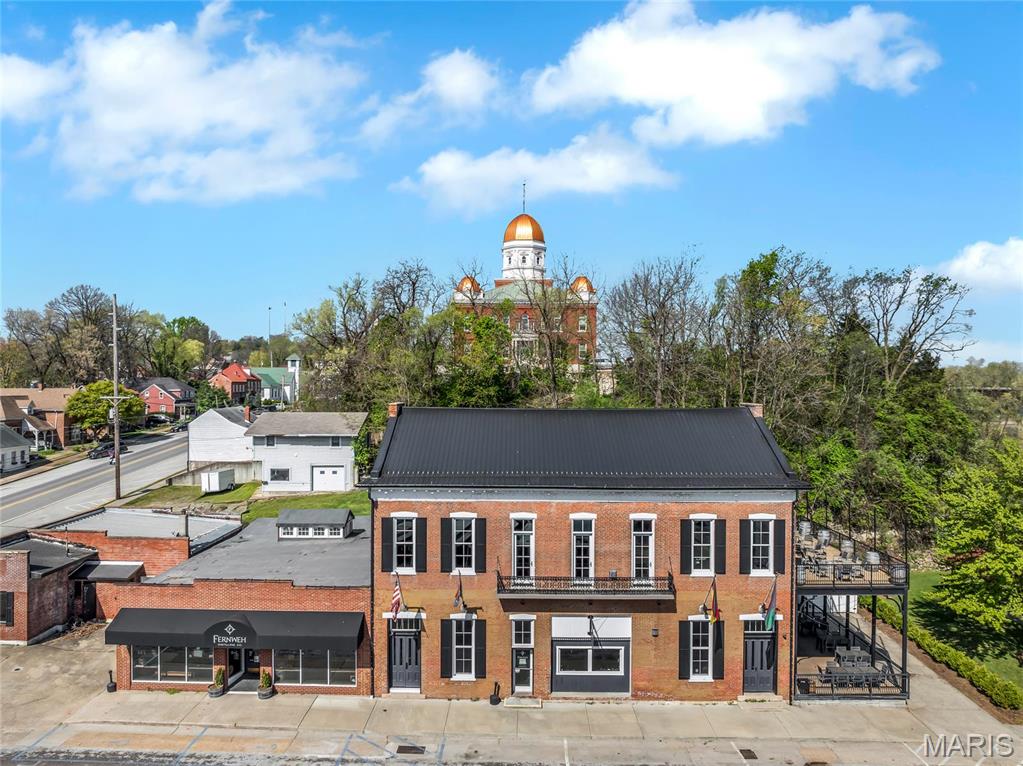 East Wharf Street - Commercial Sale