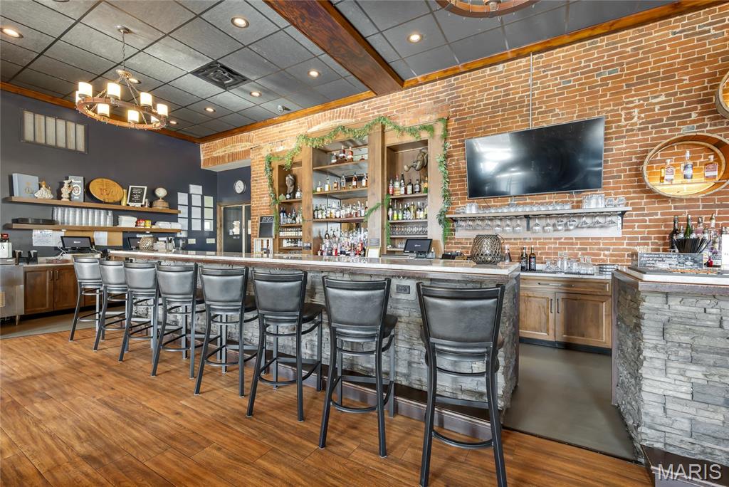 East Wharf Street - Commercial Sale