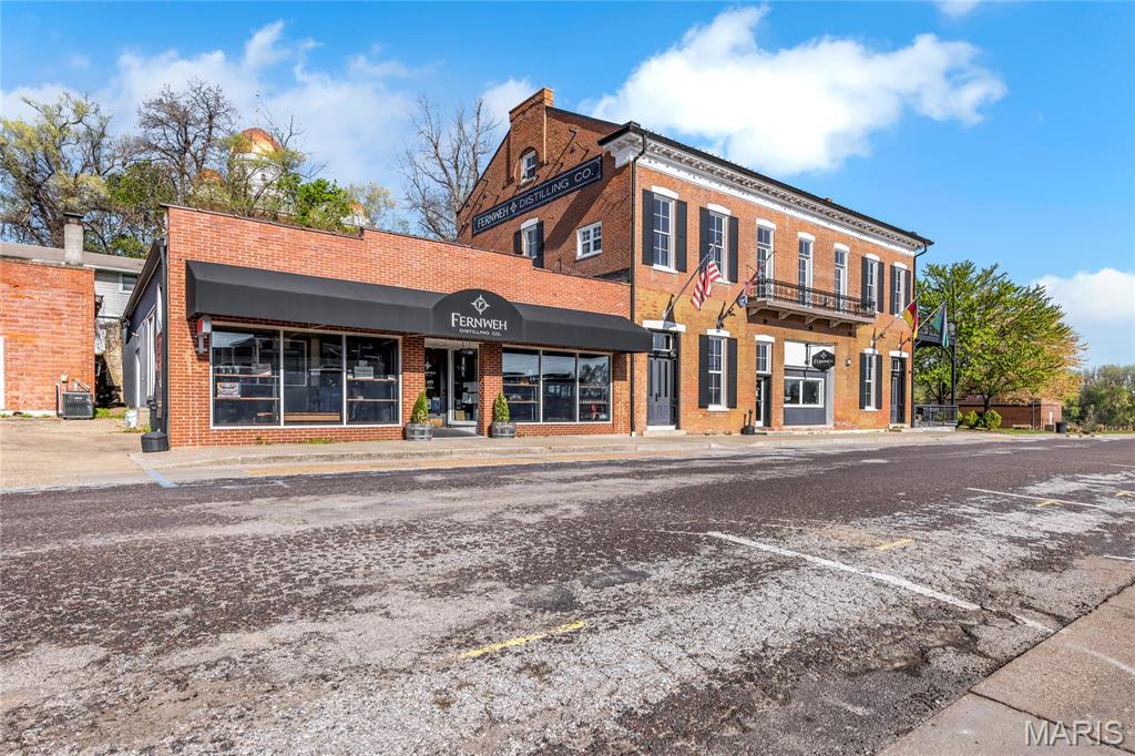 East Wharf Street - Commercial Sale