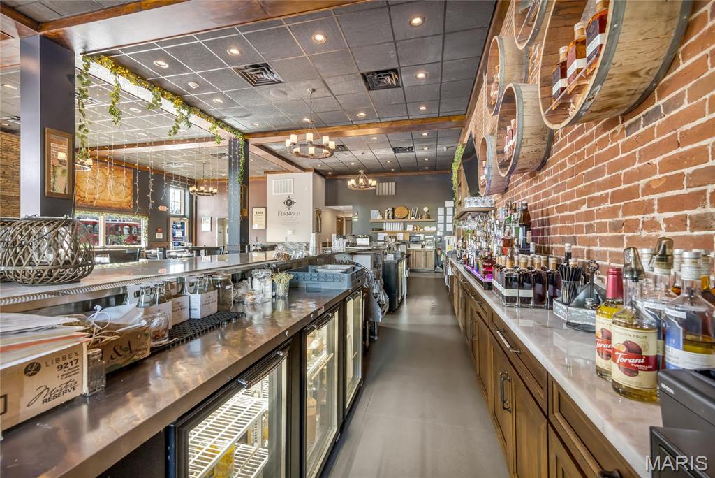 East Wharf Street - Commercial Sale