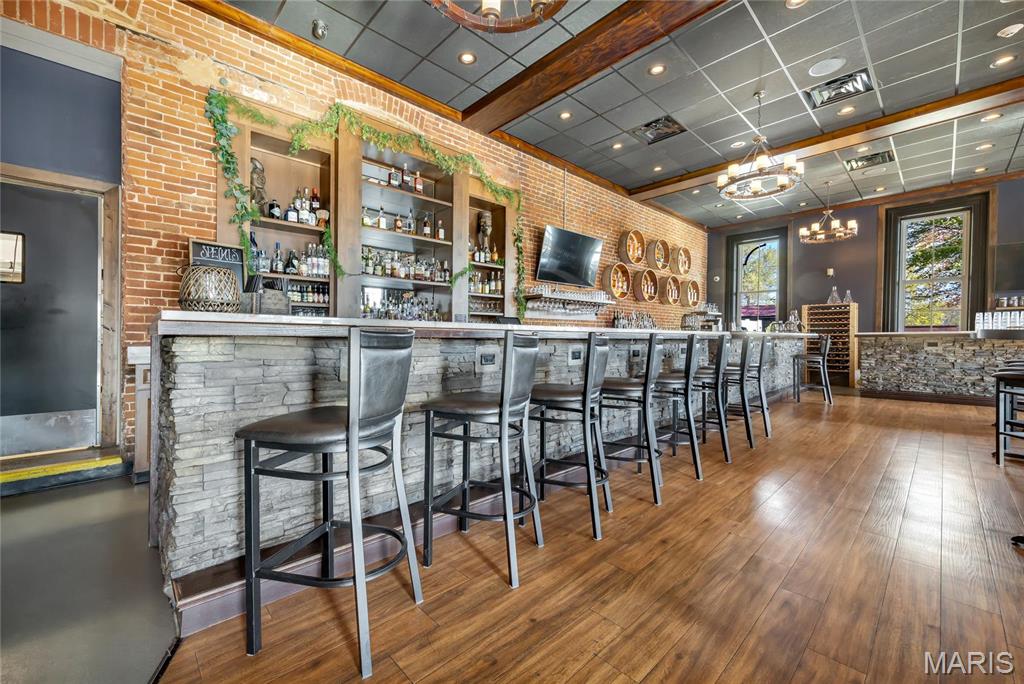 East Wharf Street - Commercial Sale