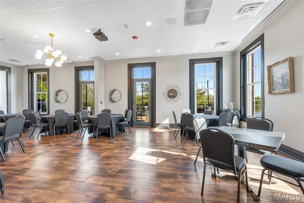 East Wharf Street - Commercial Sale