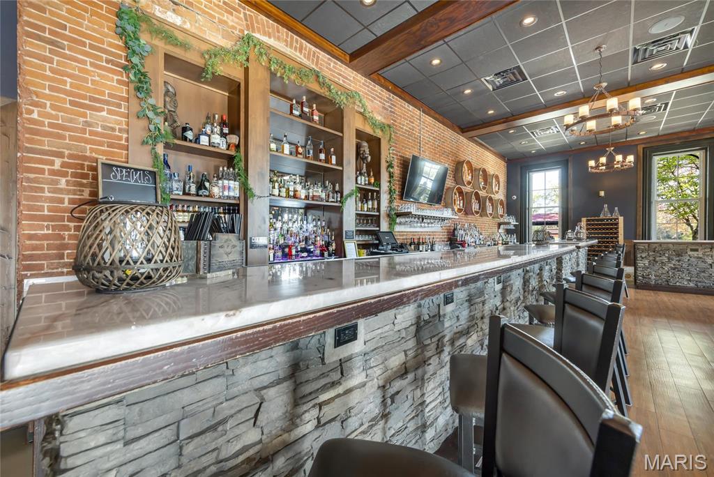 East Wharf Street - Commercial Sale