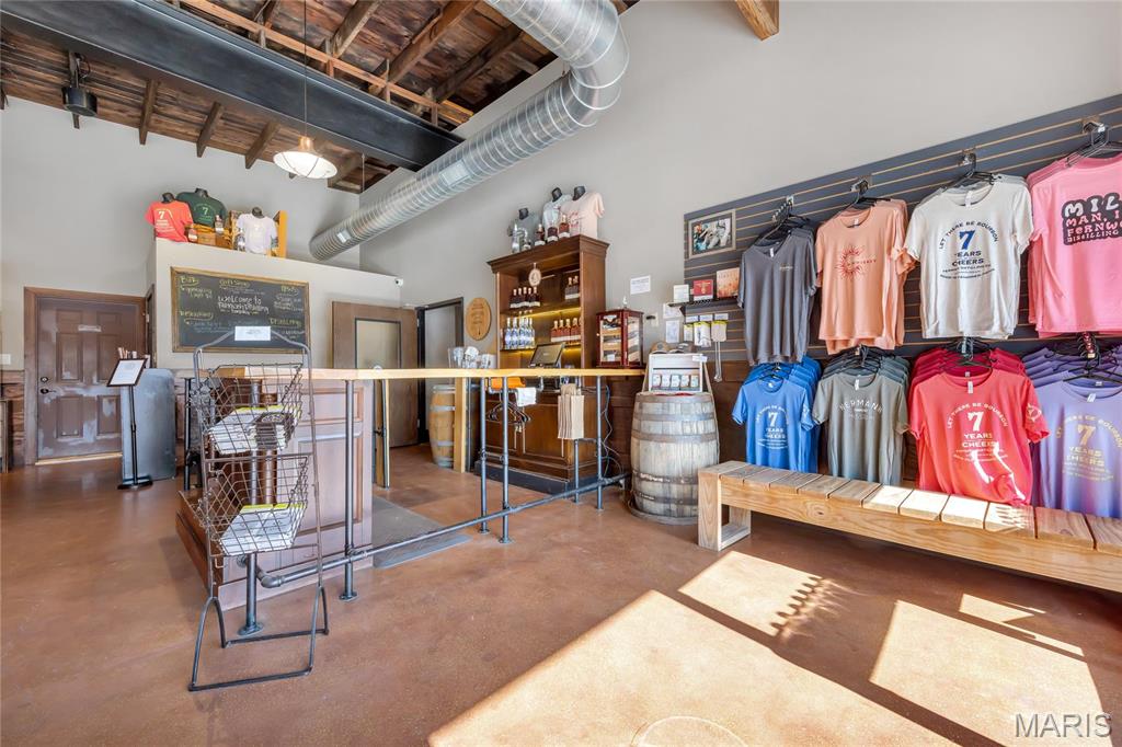 East Wharf Street - Commercial Sale