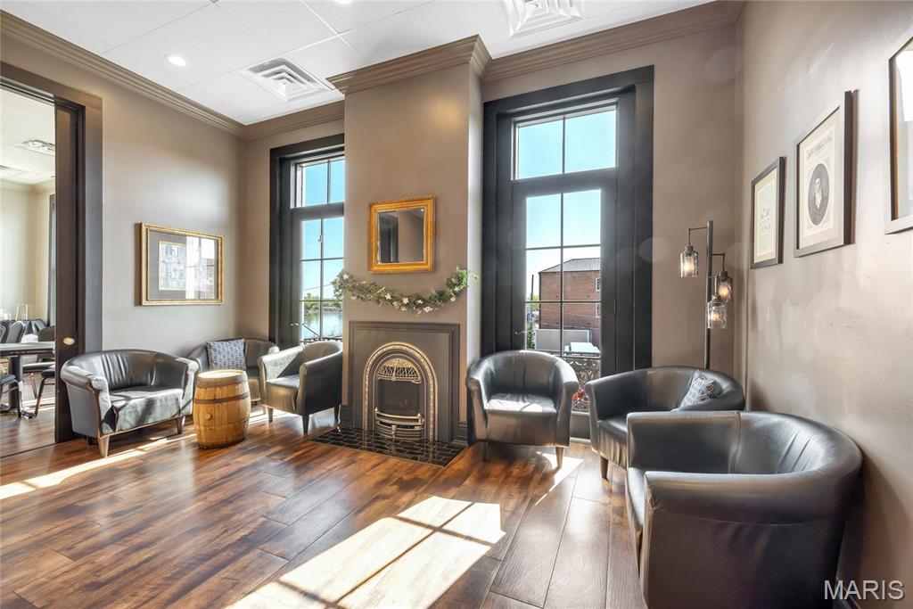 East Wharf Street - Commercial Sale