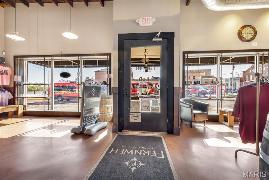 East Wharf Street - Commercial Sale