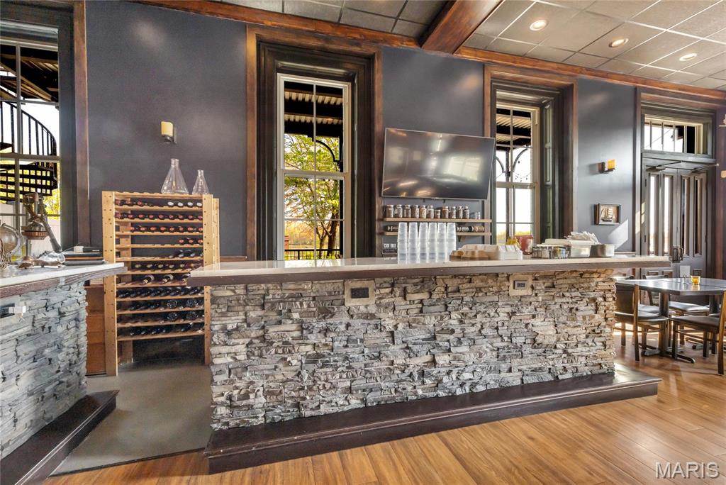 East Wharf Street - Commercial Sale