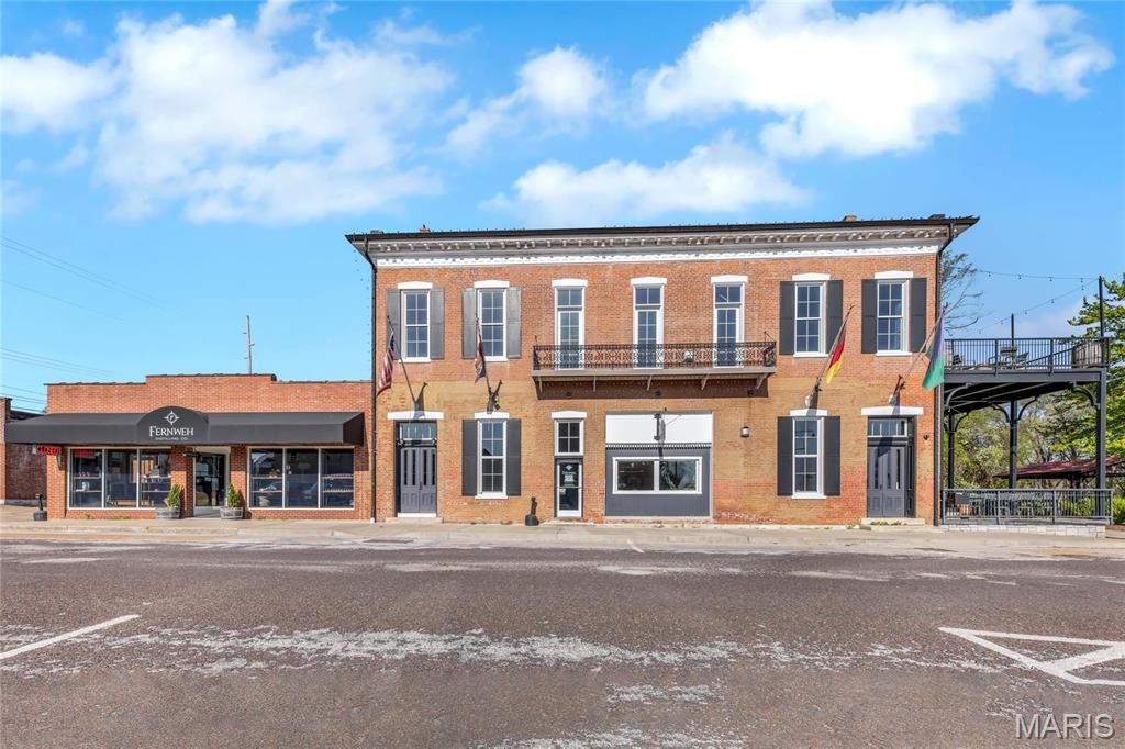 East Wharf Street - Commercial Sale