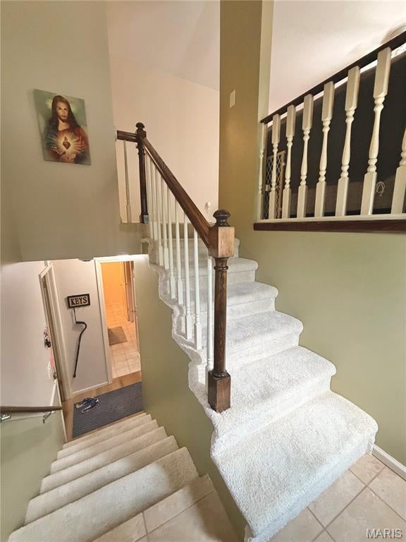 Photo of 135 Pioneer Trail, Hannibal, MO 63401 (MLS # 26052066)