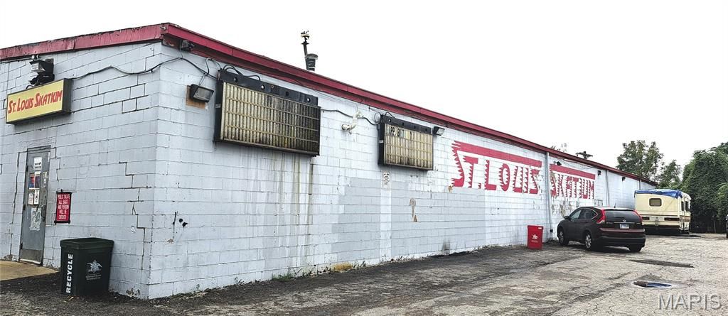 Photo of 120 E Catalan Street, St Louis, MO 63111 (MLS # 26023758)