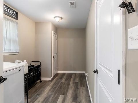 Tiny photo for 400 East Plattin Street, De Soto, MO 63020 (MLS # 26028855)