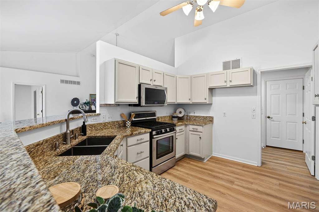 Hill Pointe Villas Pd 4 - Residential