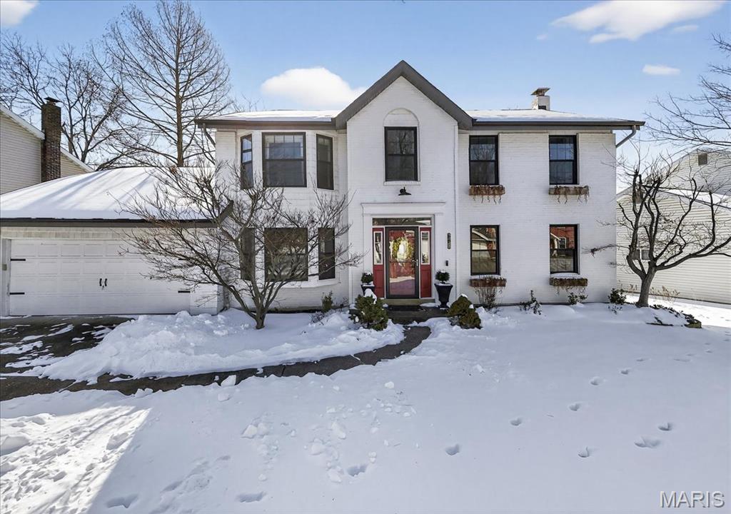 New England Village 5 - Residential