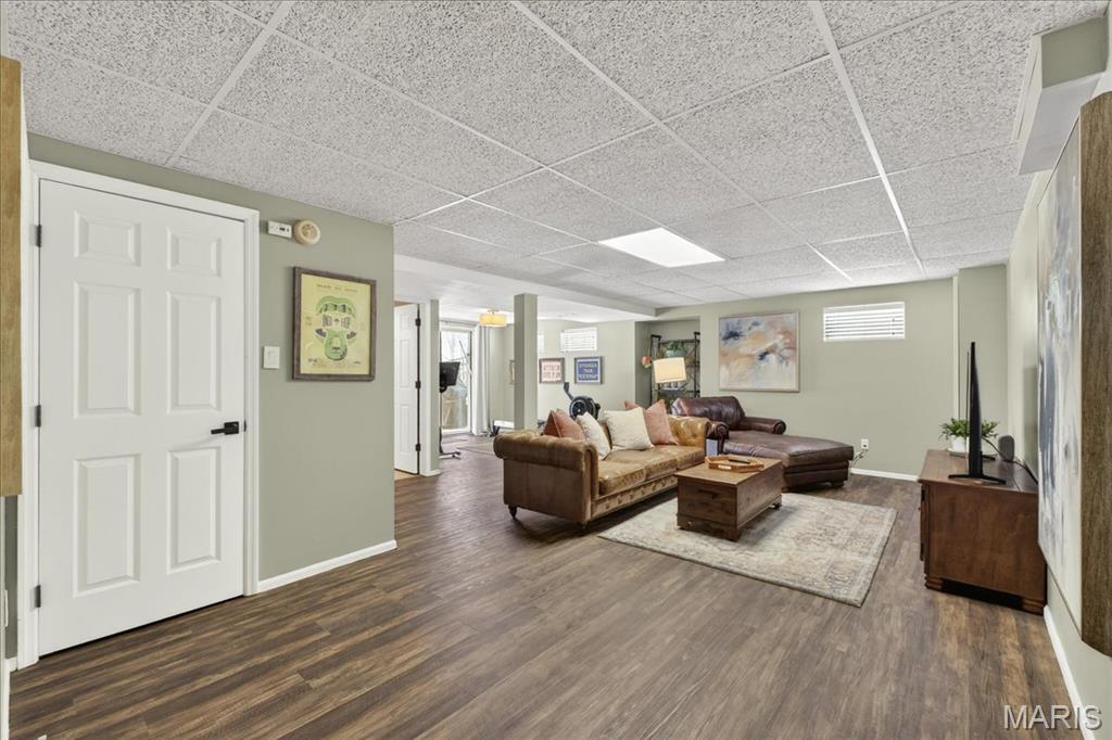 New England Village 5 - Residential