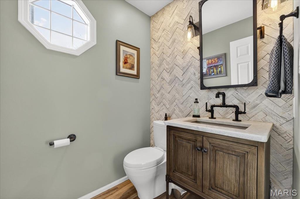 New England Village 5 - Residential