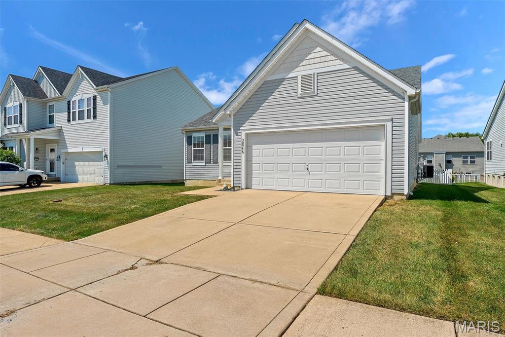 Photo of 2046 Preston Woods Parkway, Lake Saint Louis, MO 63367 (MLS # 26055728)