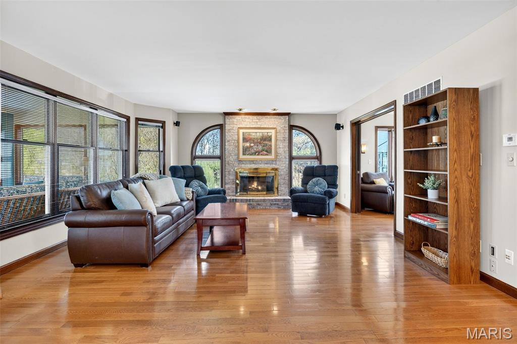 Huntington Park 1st Edit - Residential