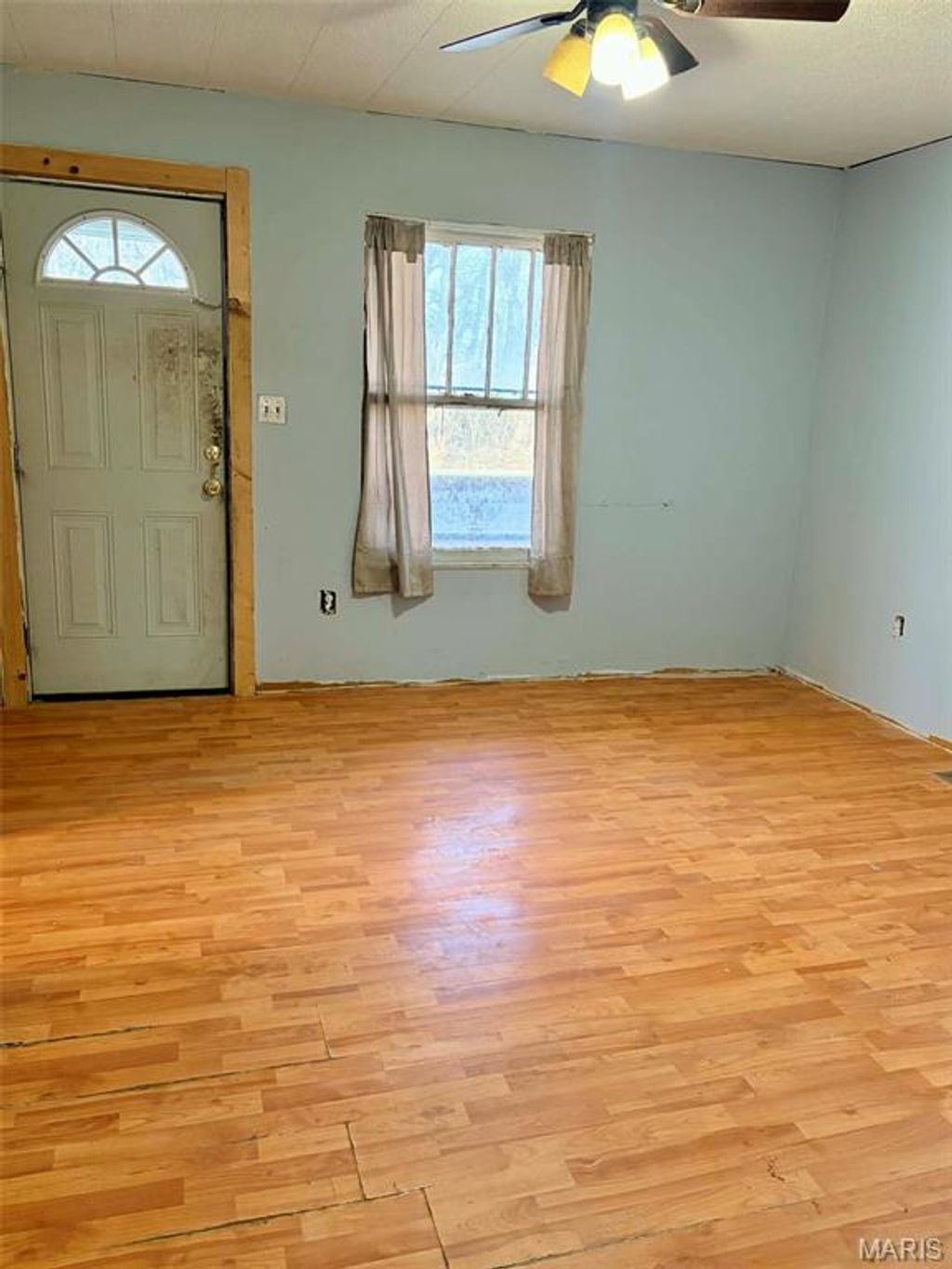 Photo of 1204 Lindell Avenue, Hannibal, MO 63401 (MLS # 26013737)