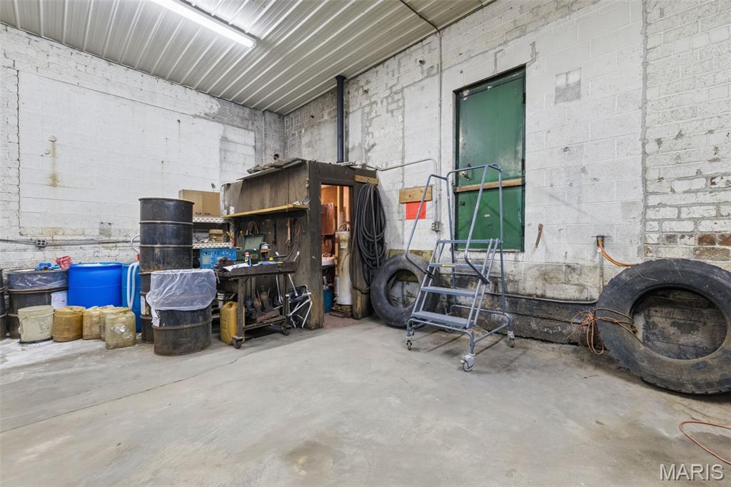 Union Add - Commercial Sale