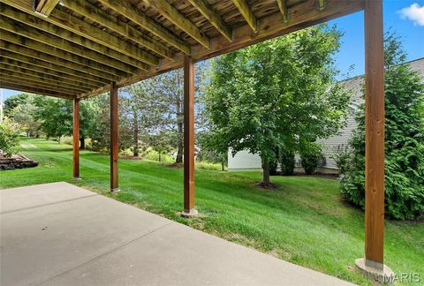 Tiny photo for 153 Kendall Bluff Court, Chesterfield, MO 63017 (MLS # 26002355)