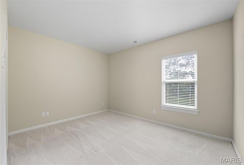 Tiny photo for 153 Kendall Bluff Court, Chesterfield, MO 63017 (MLS # 26002355)