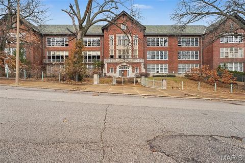 2931 Arlington Avenue St Louis MO 63120