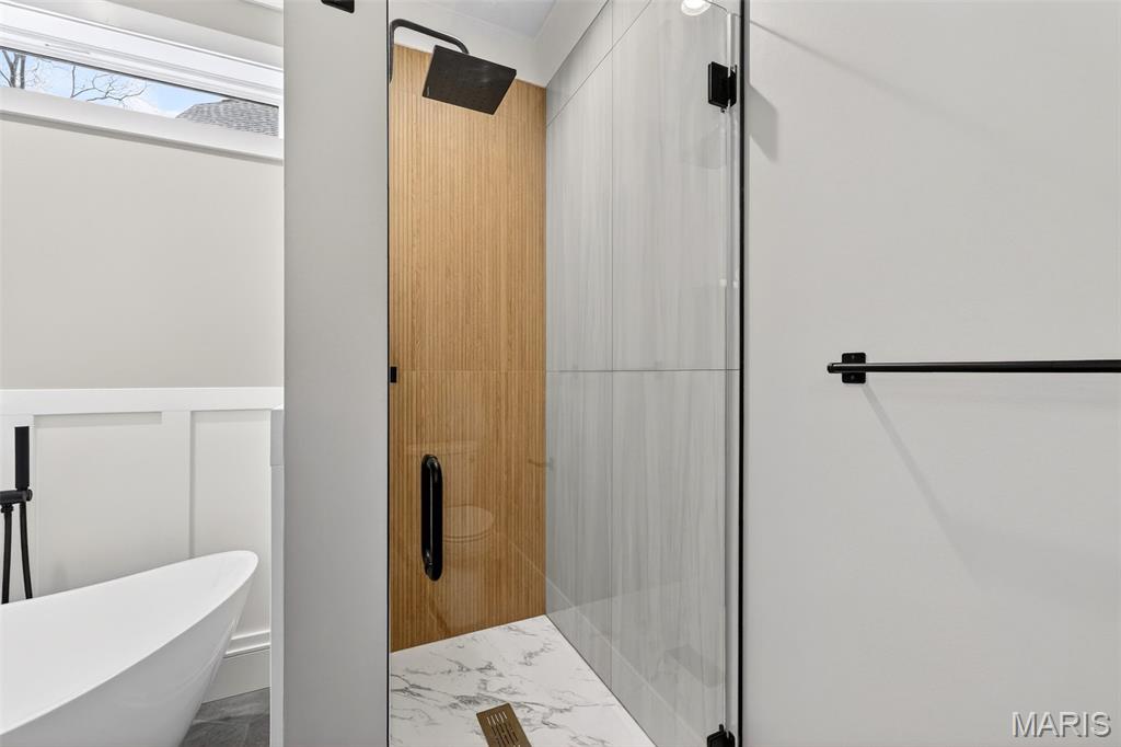 Crest Over Katy Trail - Residential