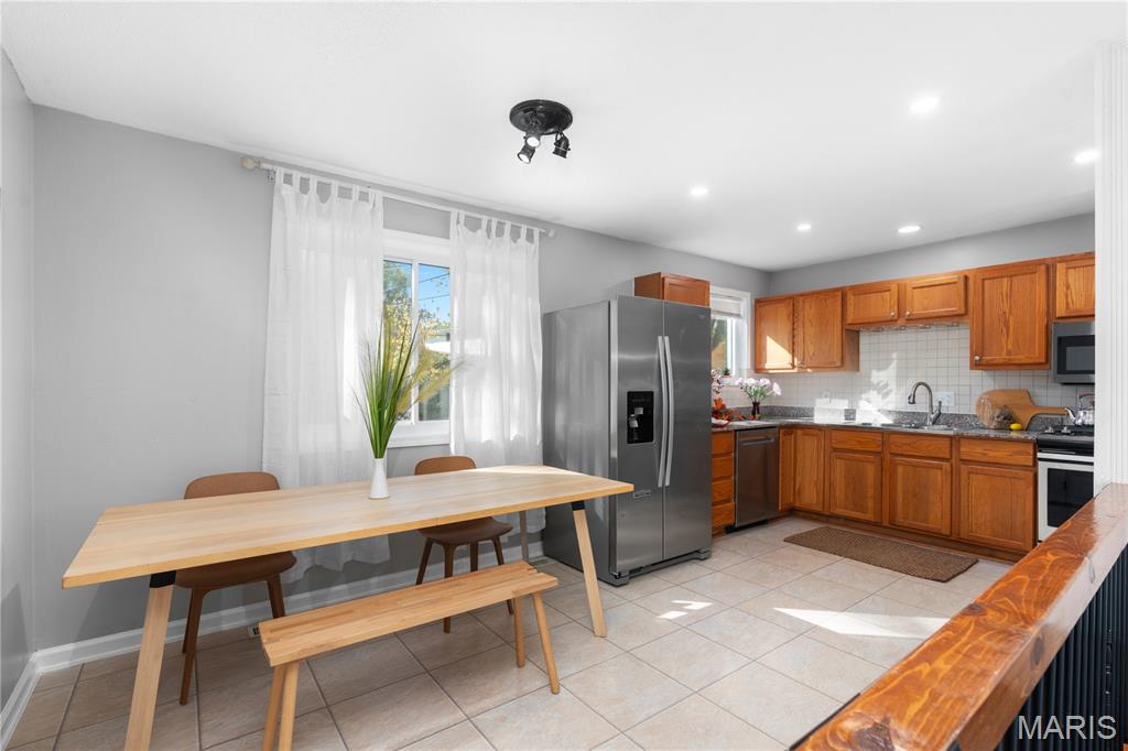 1759 Roth Hill Drive