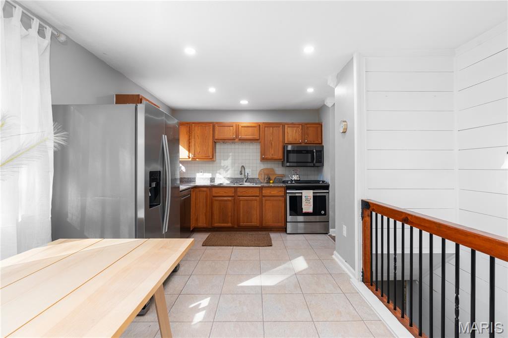 1759 Roth Hill Drive