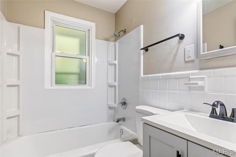 Tiny photo for 10327 Ashbrook Drive, Bellefontaine Nghbrs, MO 63137 (MLS # 26068627)