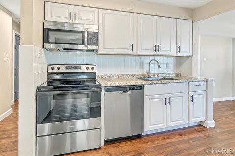 Tiny photo for 10327 Ashbrook Drive, Bellefontaine Nghbrs, MO 63137 (MLS # 26068627)