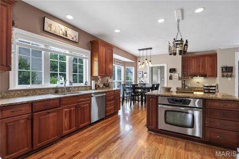 Tiny photo for 930 Evans Avenue, Kirkwood, MO 63122 (MLS # 25068981)
