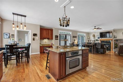 Tiny photo for 930 Evans Avenue, Kirkwood, MO 63122 (MLS # 25068981)