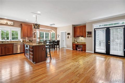 Tiny photo for 930 Evans Avenue, Kirkwood, MO 63122 (MLS # 25068981)