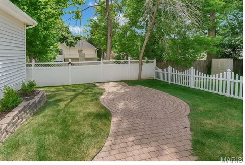 Tiny photo for 930 Evans Avenue, Kirkwood, MO 63122 (MLS # 25068981)