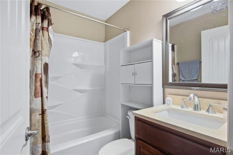 Tiny photo for 118 Jewel Drive, Winfield, MO 63389 (MLS # 26061590)