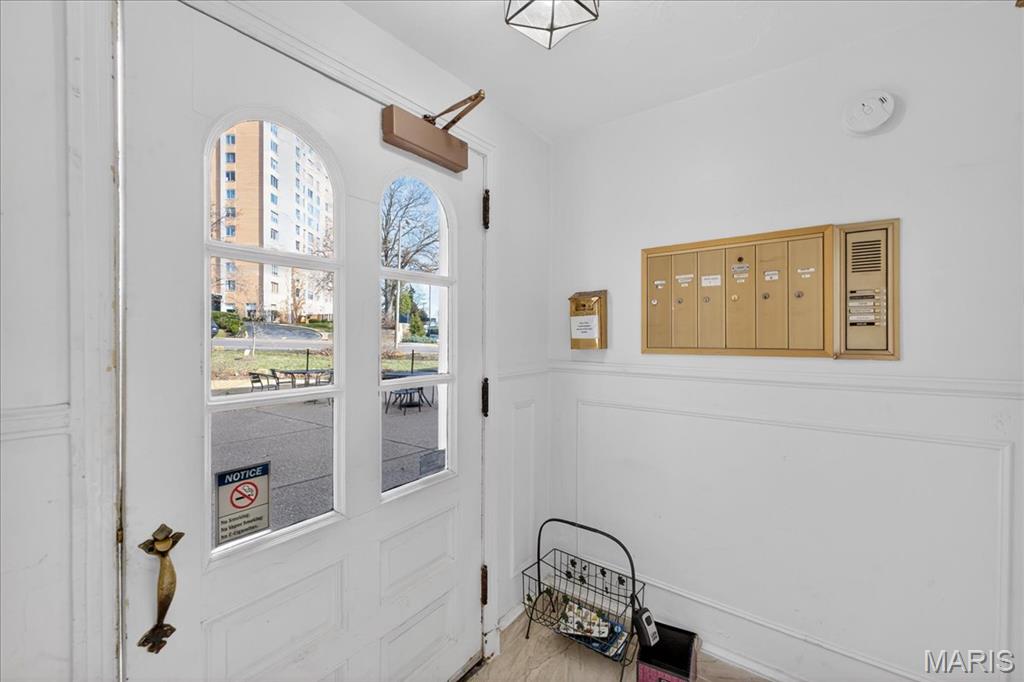 Davis Place Condo - Residential Lease